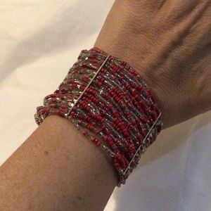 Sparkly beaded elastic bracelet
